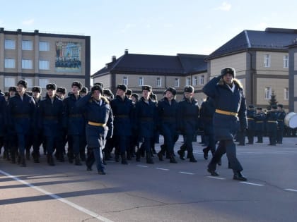 Рязанскому военно-воздушному десантному командному училищу 104 года