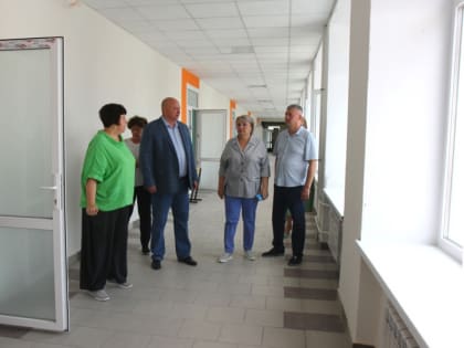 Продолжается капитальный ремонт школ №№8 и 15