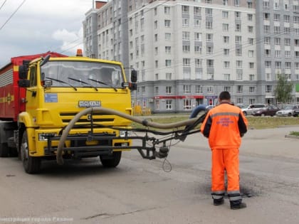 За прошедшую неделю на 9 участках улично-дорожной сети города Рязани были проведены работы по ликвидации выбоин