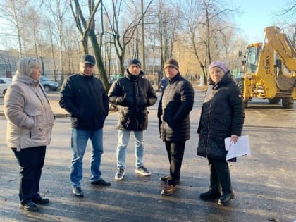 Завершение ремонта парковок и пешеходных дорожек в Рязани