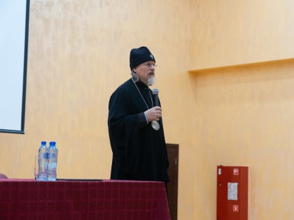 Митрополит Марк провел лекцию для духовенства и мирян в Касимове