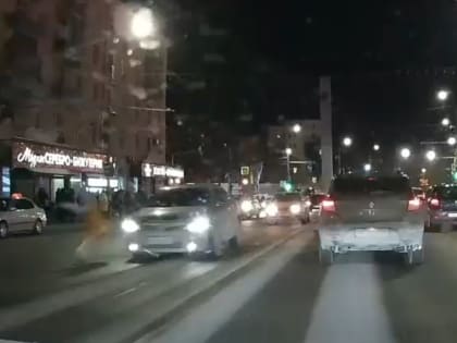 У площади Победы в Рязани сбили человека