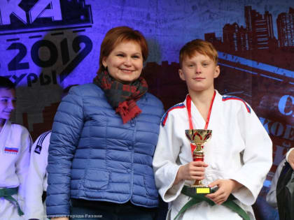 Елена Сорокина наградила победителей соревнований по дзюдо, проходивших в рамках фестиваля «Железка–2019»