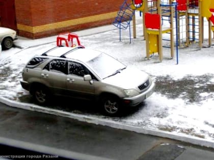 С начала года 5214  нарушителей привлечены к ответственности за заезд автотранспортных средств на газон и участки с зелеными насаждениями