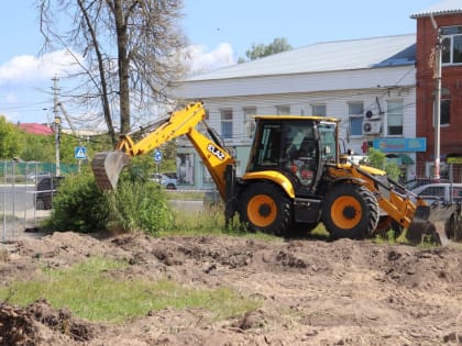 В Спас-Клепиках благоустраивают скверы