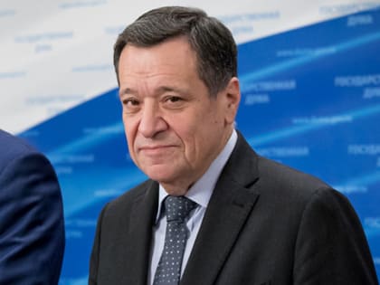 Андрей Макаров поздравил горожан с присвоением Рязани звания «Город трудовой доблести»