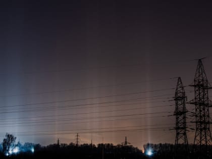 Рязанцы сфотографировали световые столбы над городом