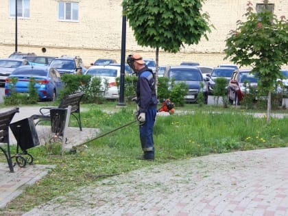 Уборка города продолжается в ежедневном режиме