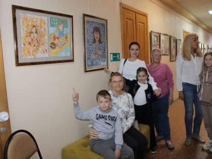 В отделе литературы по искусству наградили победителей конкурса «Наш учитель самый лучший»