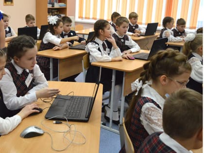 «Теперь без телефонов». Новый законопроект, которому не обрадуются школьники