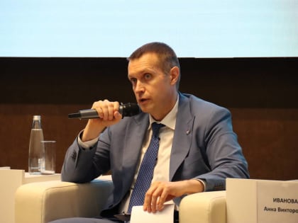 Роман Калинин: С самого начала СВО региональное отделение партии помогает жителям новых территорий и нашим военным