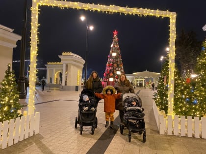На Рязанской ВДНХ идут приготовления к празднику Нового года