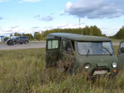 В Пителине «Буханка» столкнулась с «Вестой»