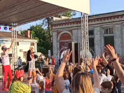 В обновлённом Торговом городке Рязани прошли первые концерты