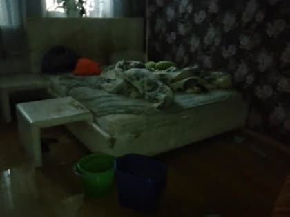 Жильцы затопленного на улице Радиозаводской дома остались без отопления