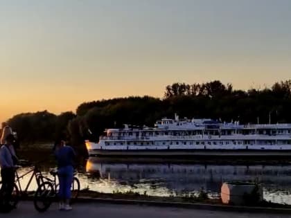 Прибытие теплохода в Рязань сняли на видео