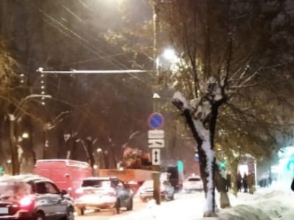 В Рязани пожилой извращенец подсаживается к спящим пассажиркам в транспорте
