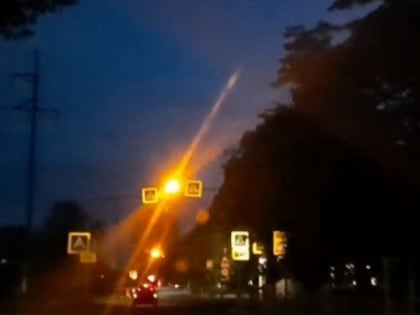 В Рязани ремонтируют сети уличного освещения на улице Высоковольтной