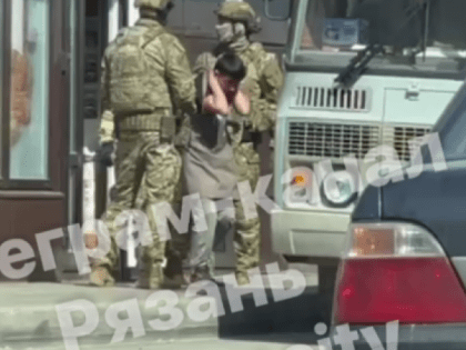 В Рязани силовики организовали рейд по мигрантам