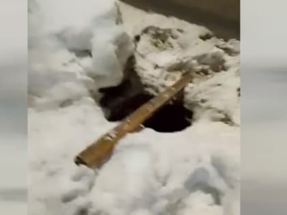 В Рязанской области школьница провалилась в открытый люк