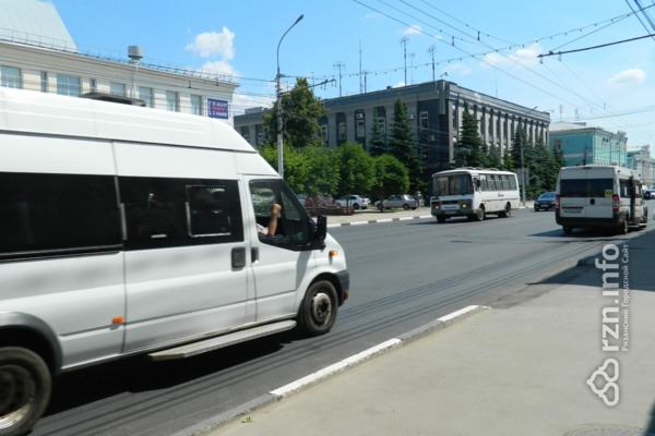 Маршрут 46 рязань. 46 Автобус. 46 Маршрутка Рязань. Маршрут 46 маршрутки Рязань.