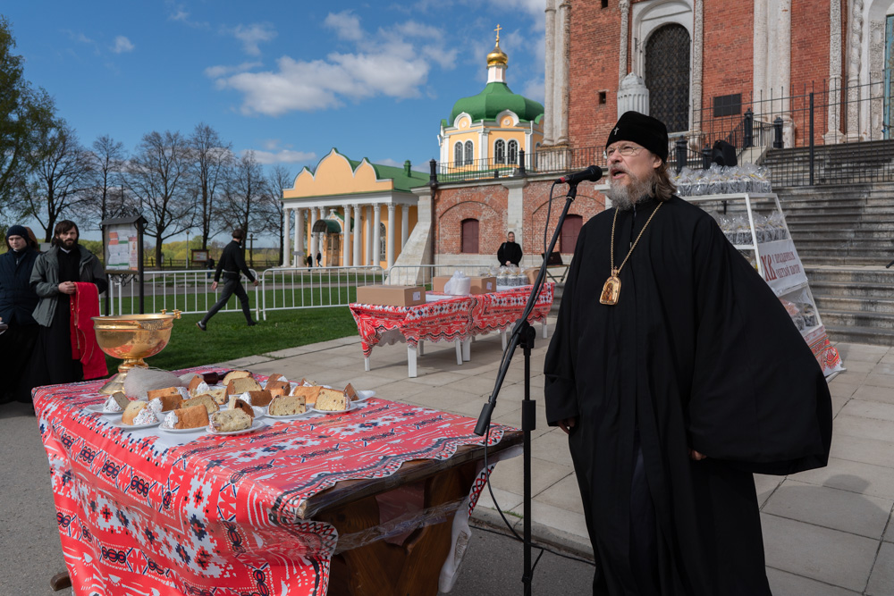 Храм на территории Кремля Рязань