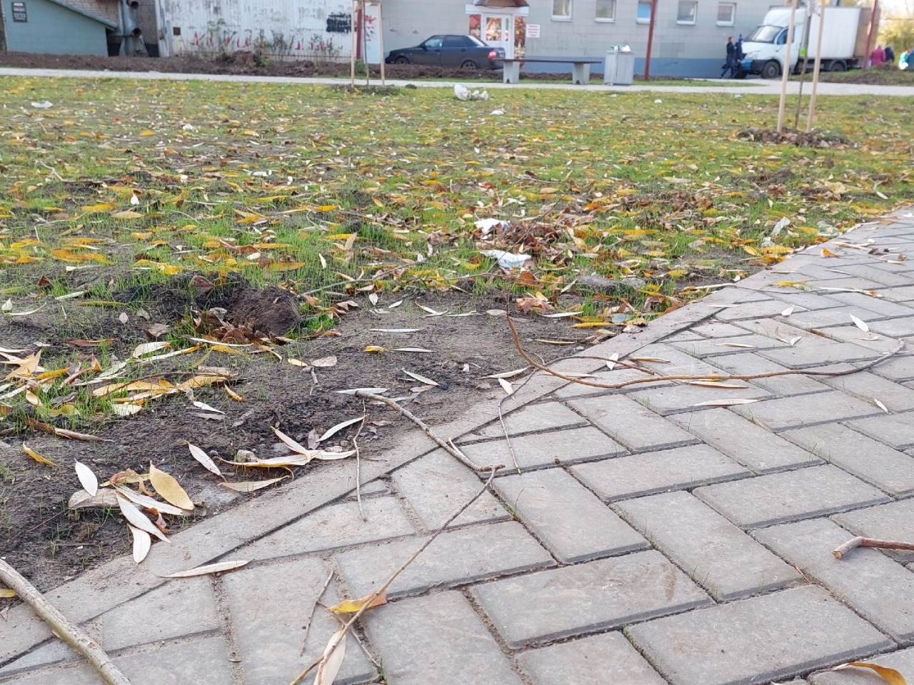 Октябрьском городке рязань. Сквер Нестерова благоустройство. Гвардейский сквер Рязань. Сквер КБГУ благоустройство. Сквер льнокомбината Смоленска.