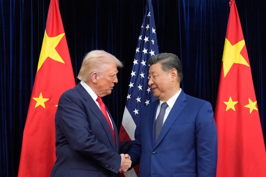 Gulf Crisis Undercuts Trump Before High-Stakes Xi Summit