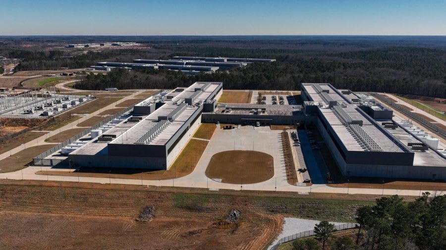 Maine Legislature Passes First-in-Nation Freeze on Large Data Centers