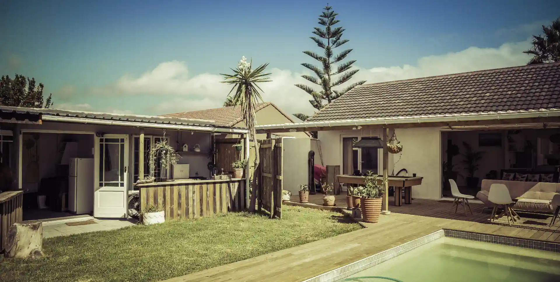 Gary's Surf Accommodation