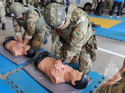 Обучение военнослужащих навыкам первой помощи в экстренных ситуациях