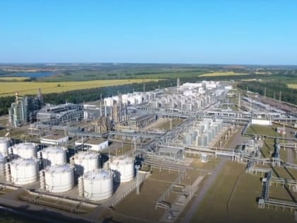 Новошахтинский нефтезавод под Ростовом остановлен из-за атаки дронов