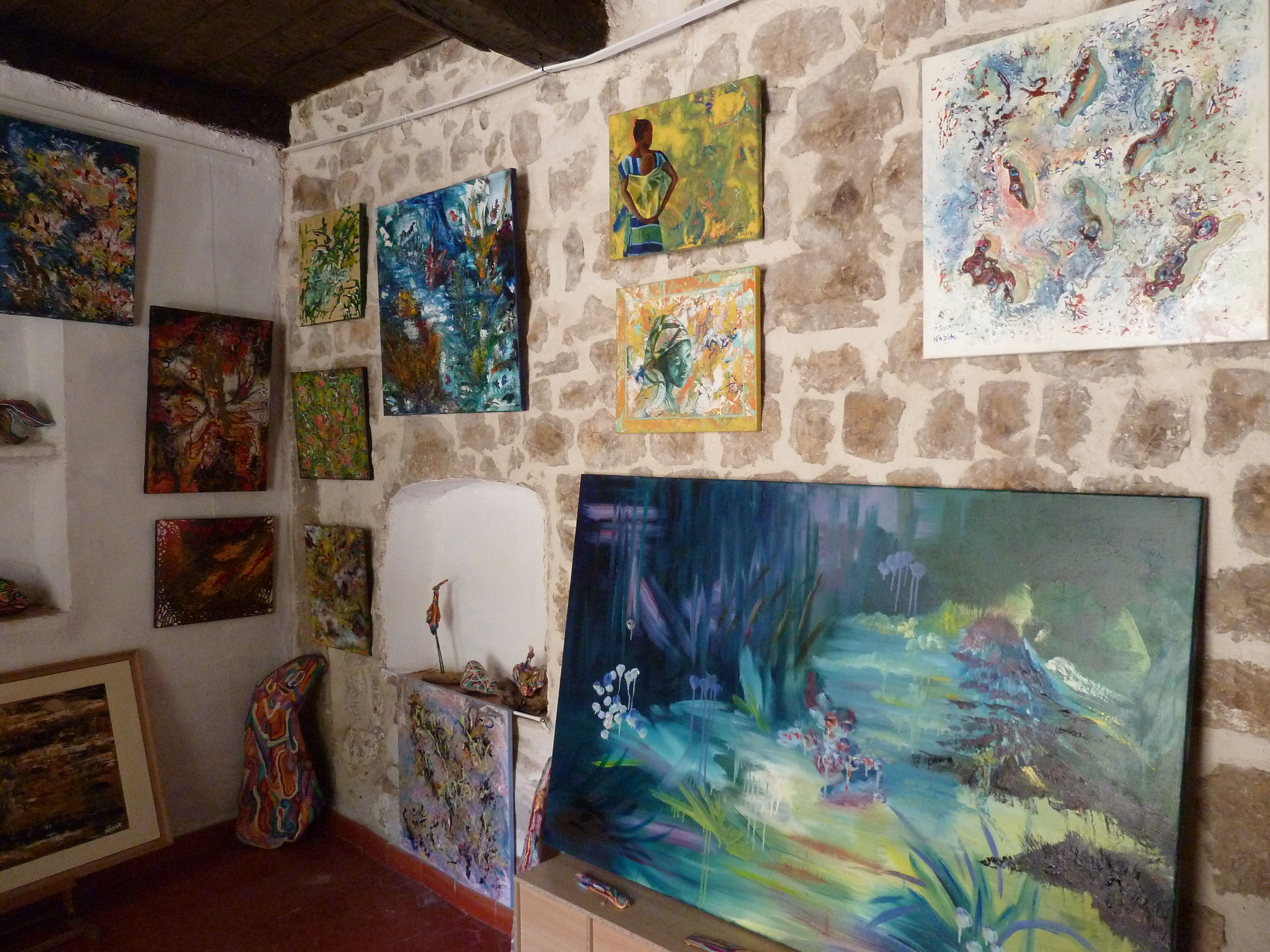 OEUVRES EXPOSEES DANS LA GALERIE.JPG