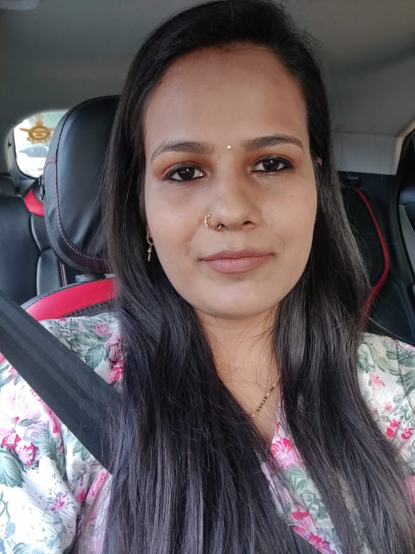 Akanksha Esmeeta Profile Picture