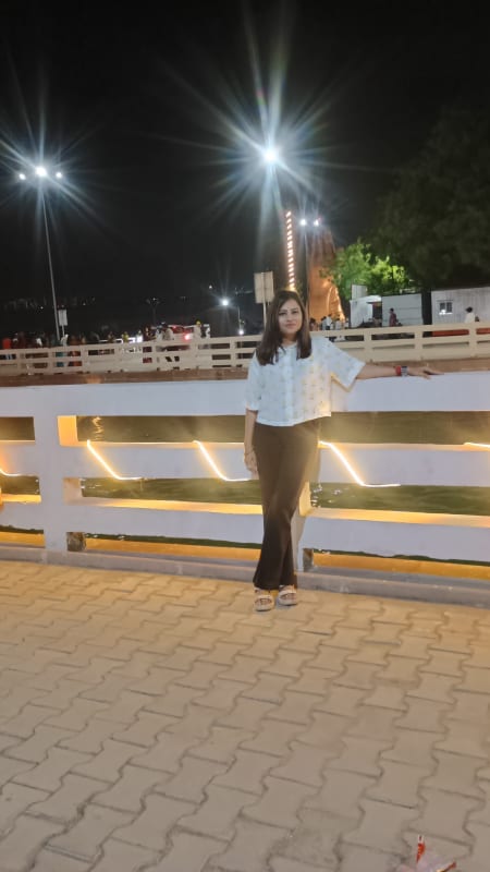 Dr Varsha Pandey Profile Picture