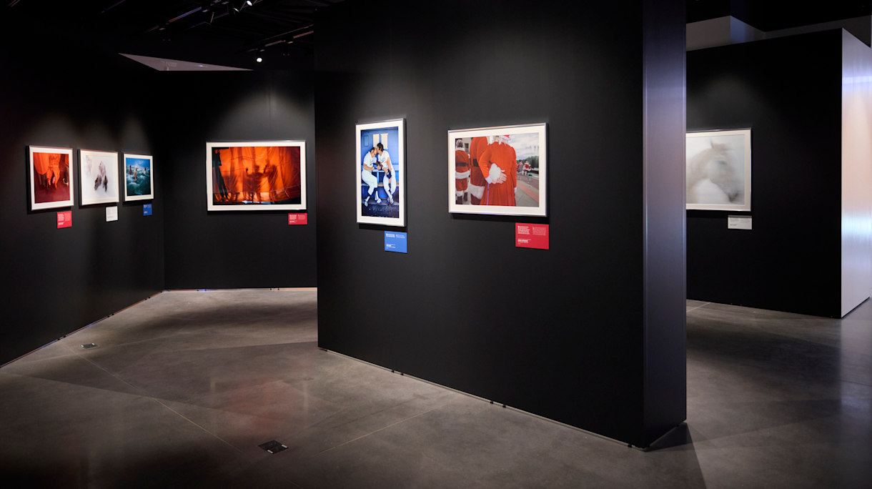 Red, White and Blue Gallery previewing photos on the wall.