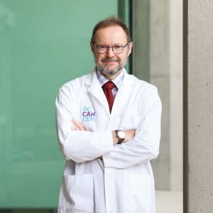 Dr. David Huntsman