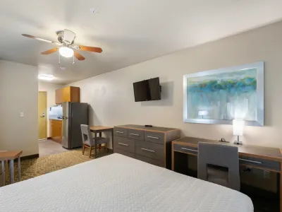 Pacific Inn photo 3