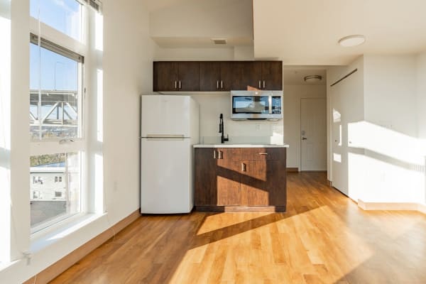 Well‑Equipped Kitchens