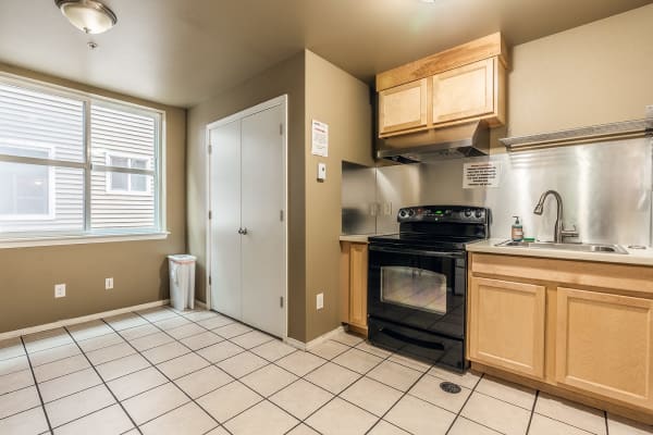Shared Kitchens & Amenities