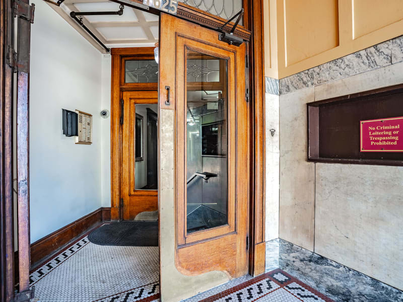 Gallery image