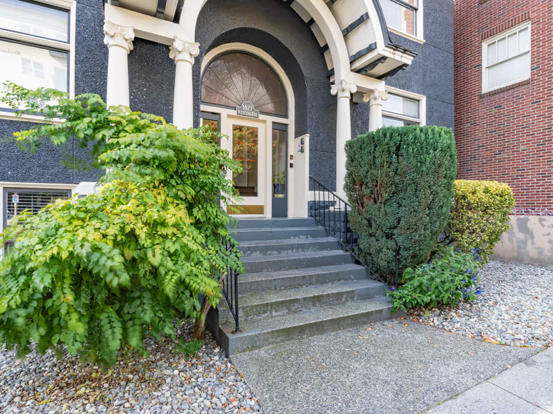 Apartment image