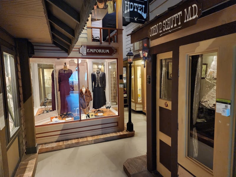 Gallery image