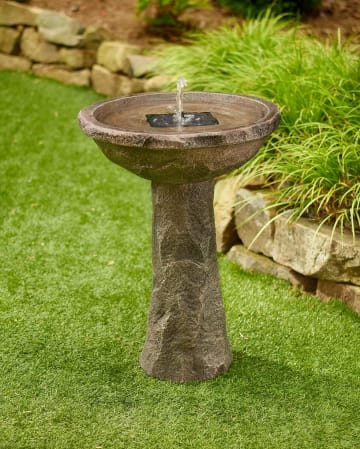 Bedrock Solar Birdbath
