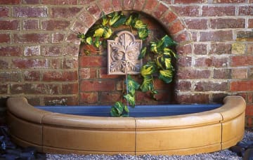 Arcadian Half Pool Surround