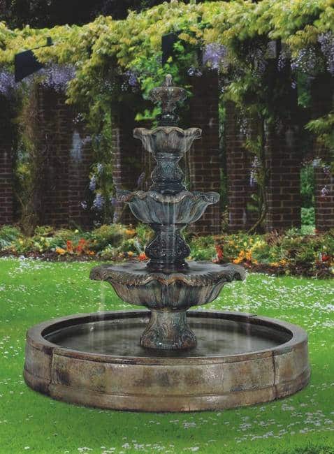 Three-Tier Renaissance Fountain in Valencia Pool
