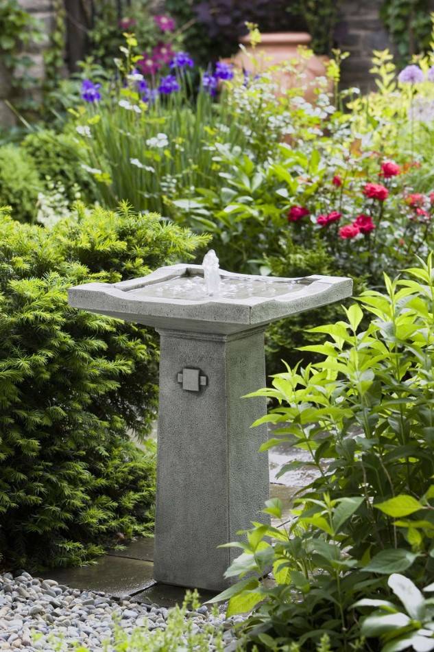 Bjorn Concrete Fountain