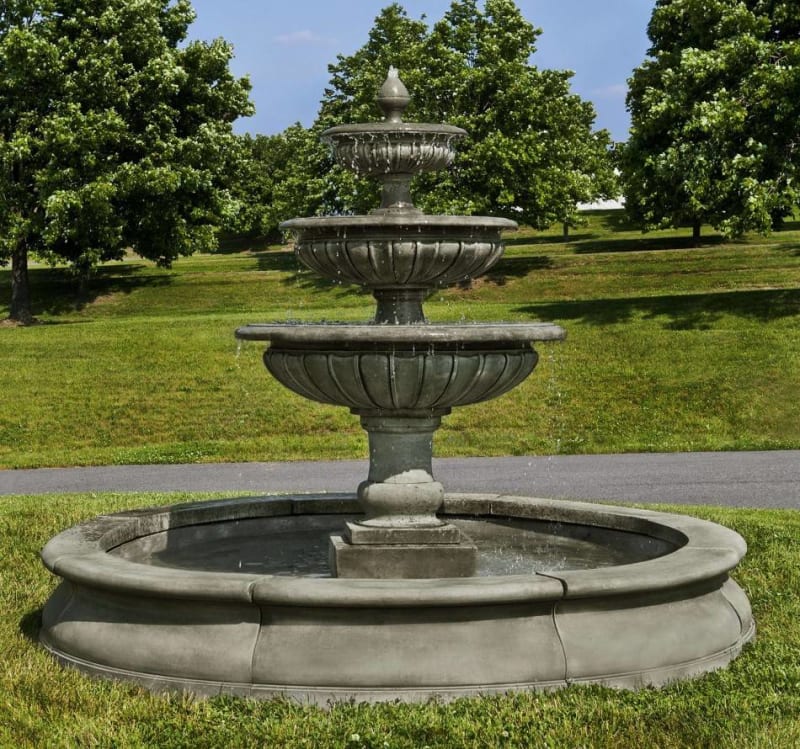 Estate Longvue Fountain
