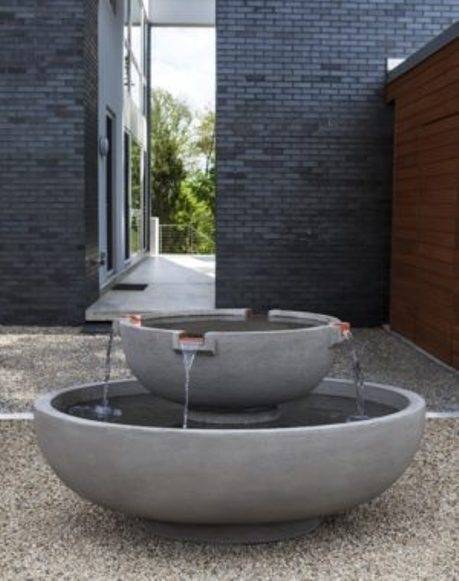 Del Rey Concrete Fountain