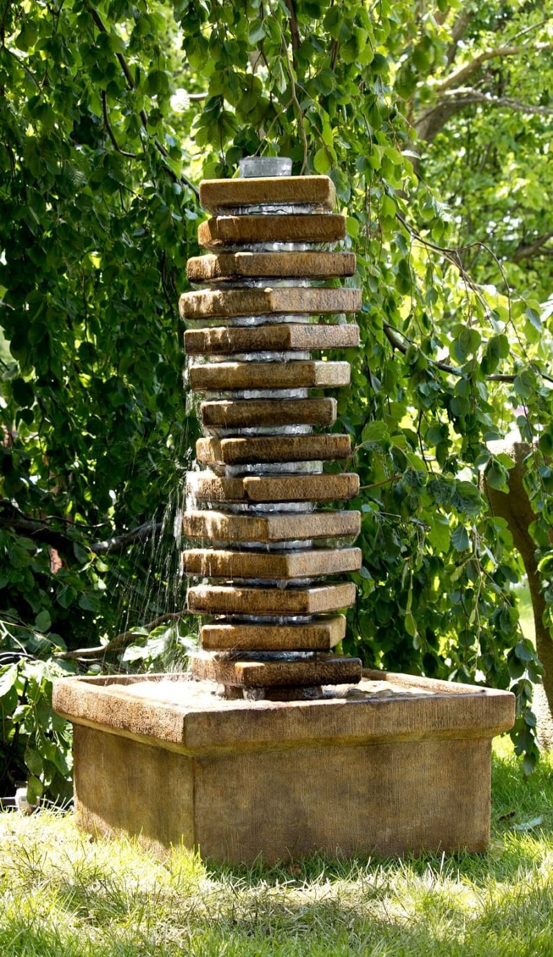 Square Luminaire Fountain